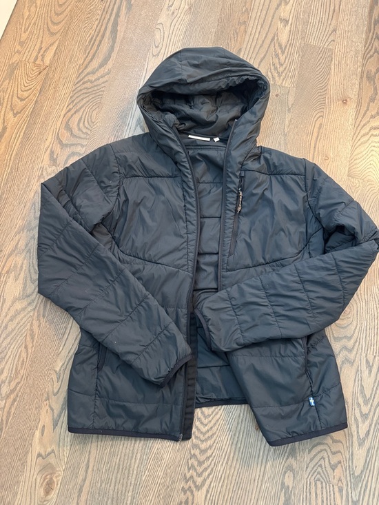 Fjallraven Jackets & Blazers - Fjallraven Women's Black Hooded Puffer Jacket